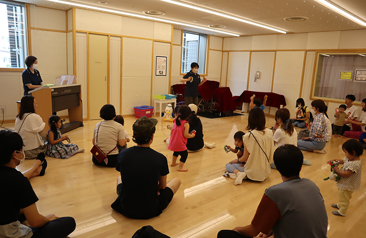 平日カーモたいむ「おやこでドレミ」