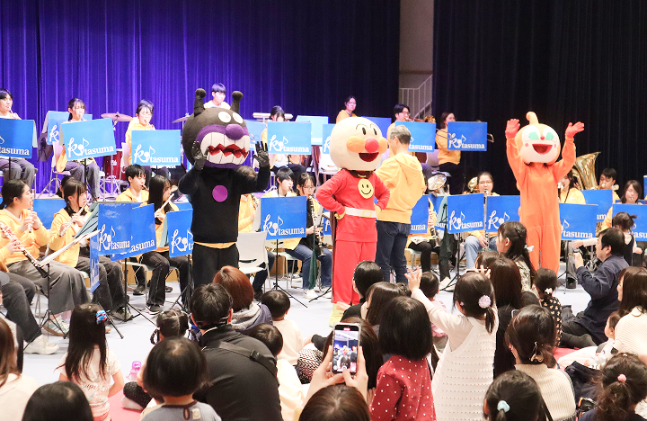 北須磨高校吹奏楽部による「親子で楽しむハッピーコンサート」