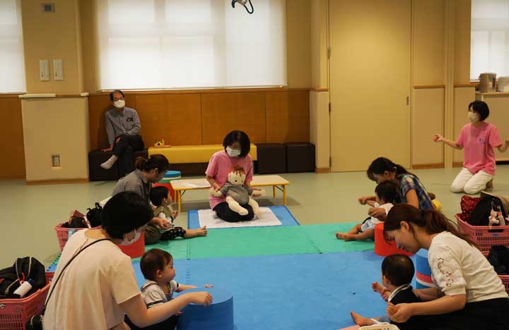 親と子のふれあい講座(1歳半)